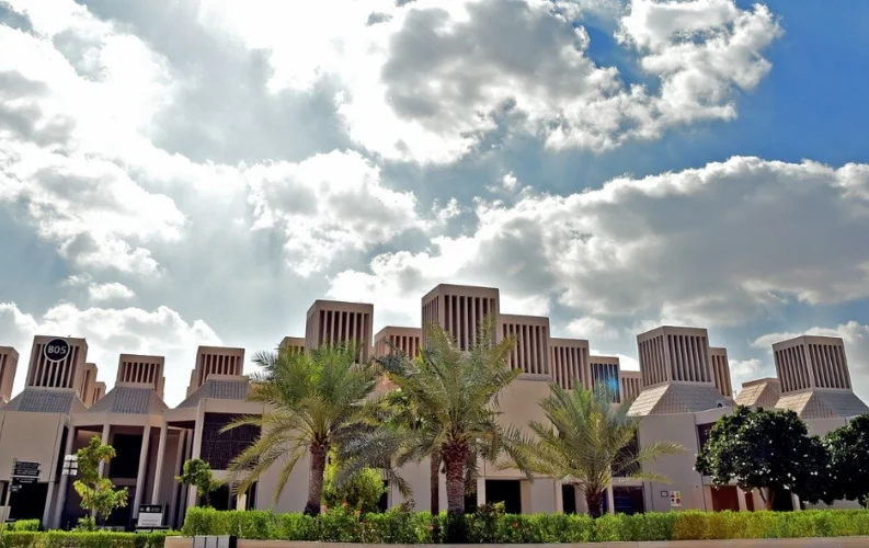 Qatar University (QU)