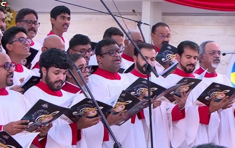 Dubai Choir Celebrates 50 Years of Christmas Carols with a Festive Milestone Performance