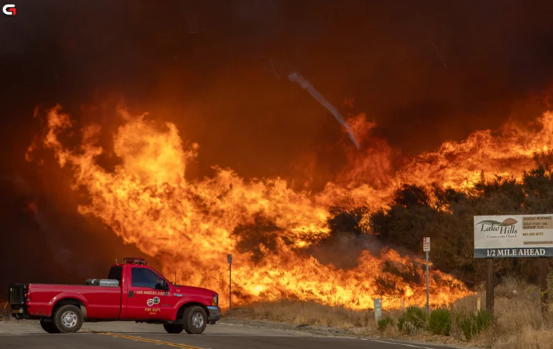 31,000 Evacuated as Fire Rages Near Los Angeles